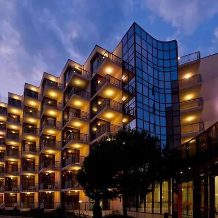 Otel Helios 4*
