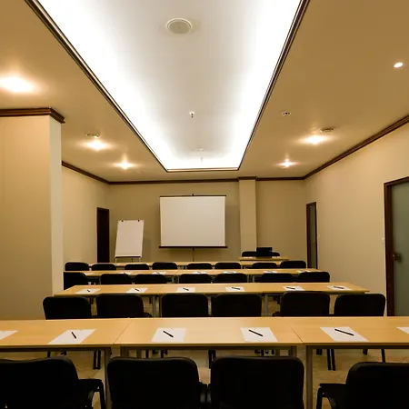 Helios Hotel 4*