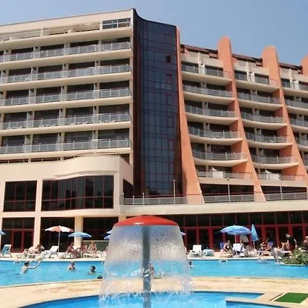 Helios 4* Golden Sands