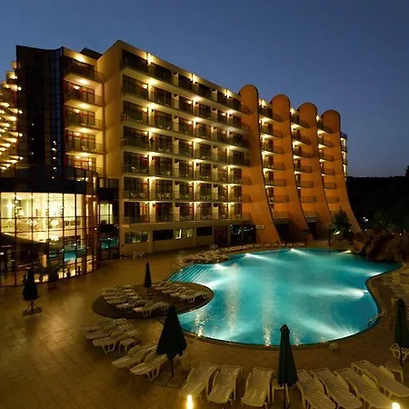 Helios 4* Golden Sands