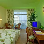 Helios Hotel 4*