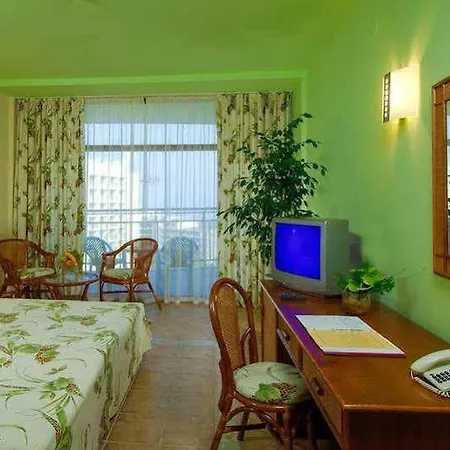 Helios Hotel
