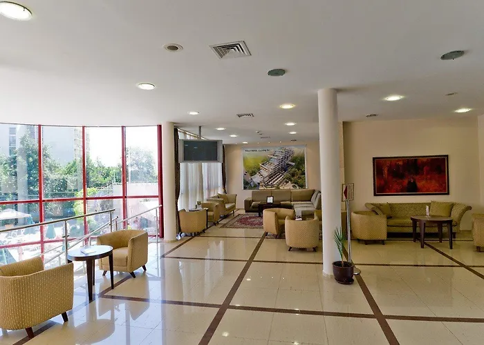 Helios 4* ヴァルナ